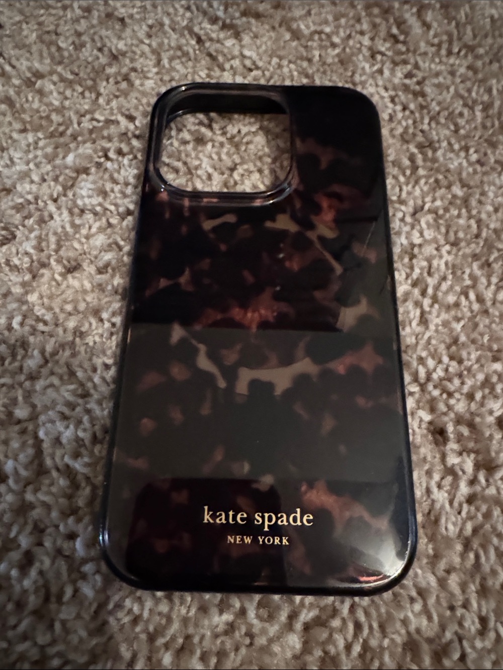 kate spade Tortoiseshell Pattern Glossy Brown & Black iPhone 15 Pro Case